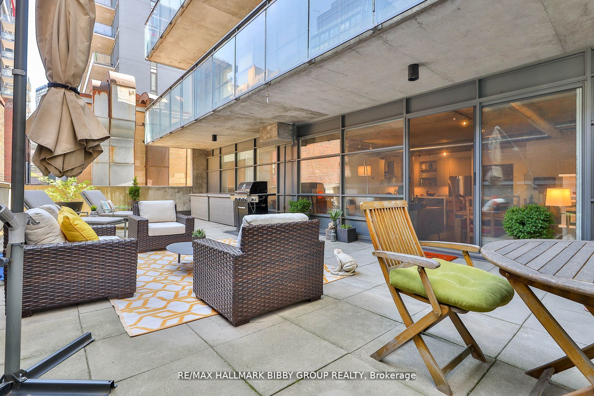 42 Camden St, #203
