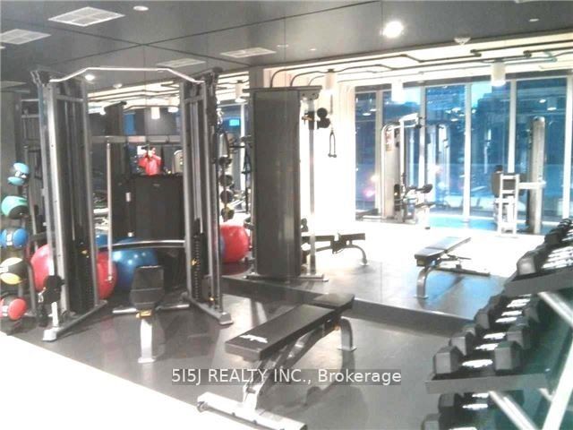 68 Shuter St, #2803