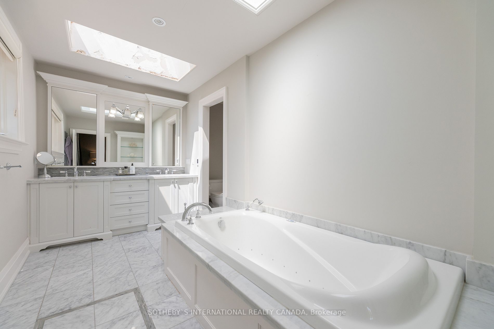 39 Sunnydene Cres