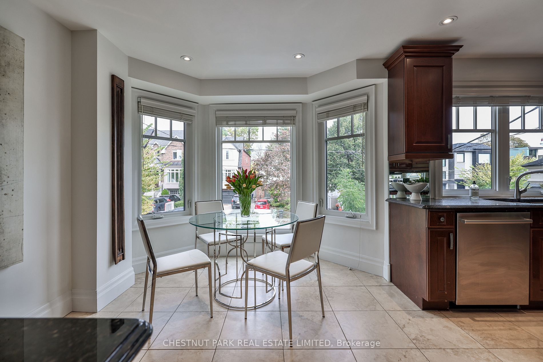 219 Glenforest Rd