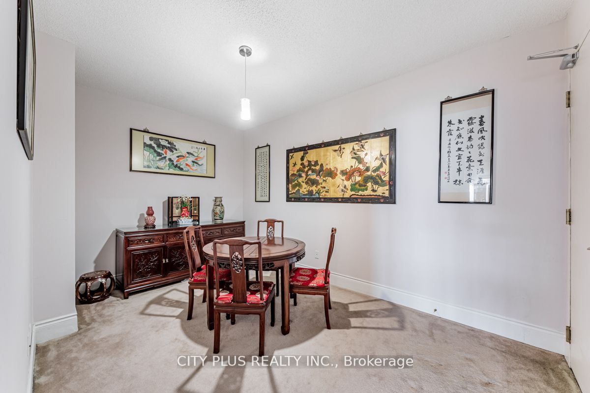 89 Skymark Dr, #3010