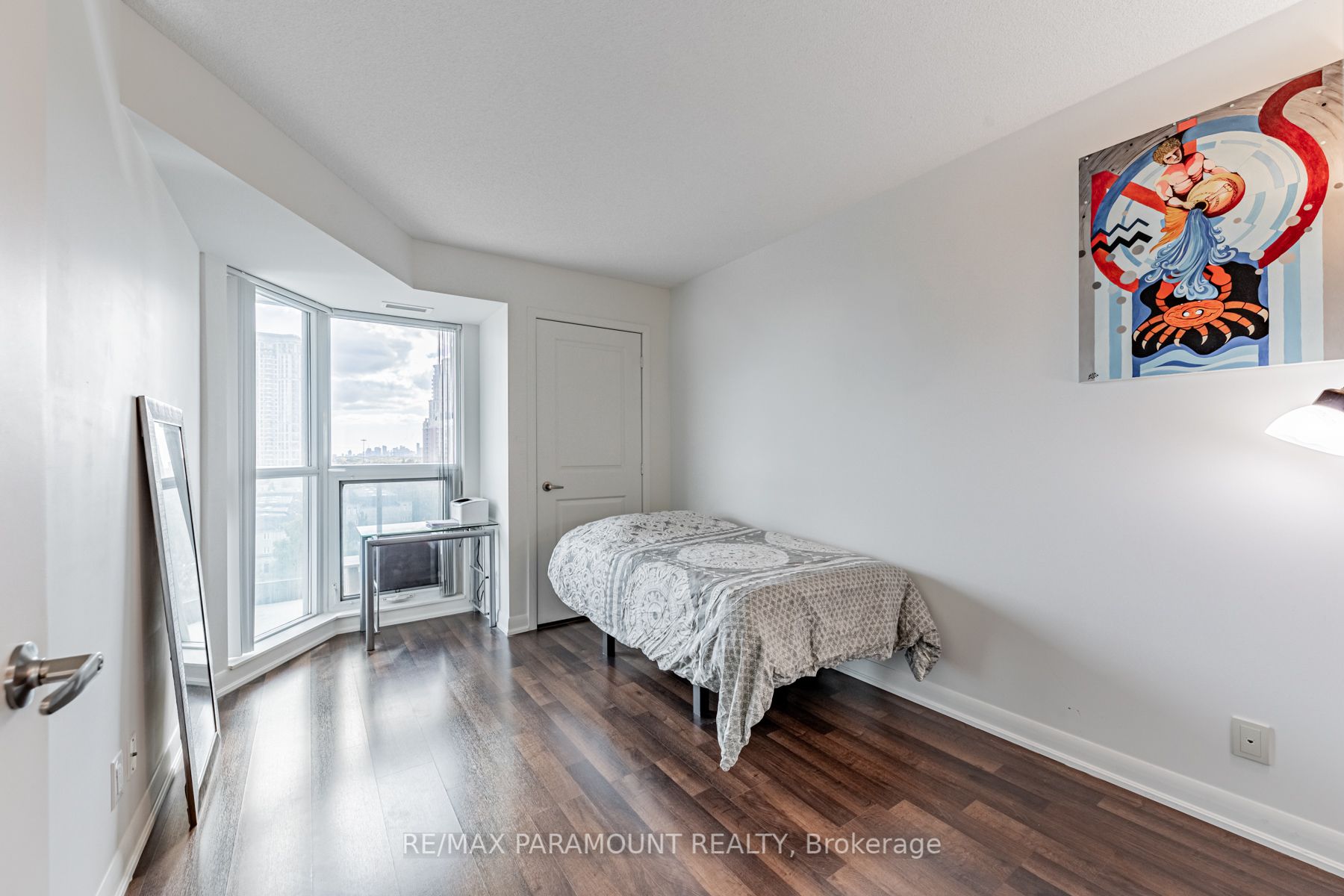 17 Anndale Dr, #915