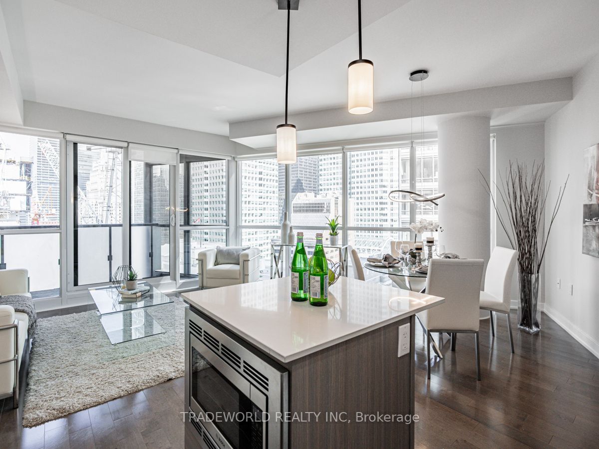 1 The Esplanade, #1504