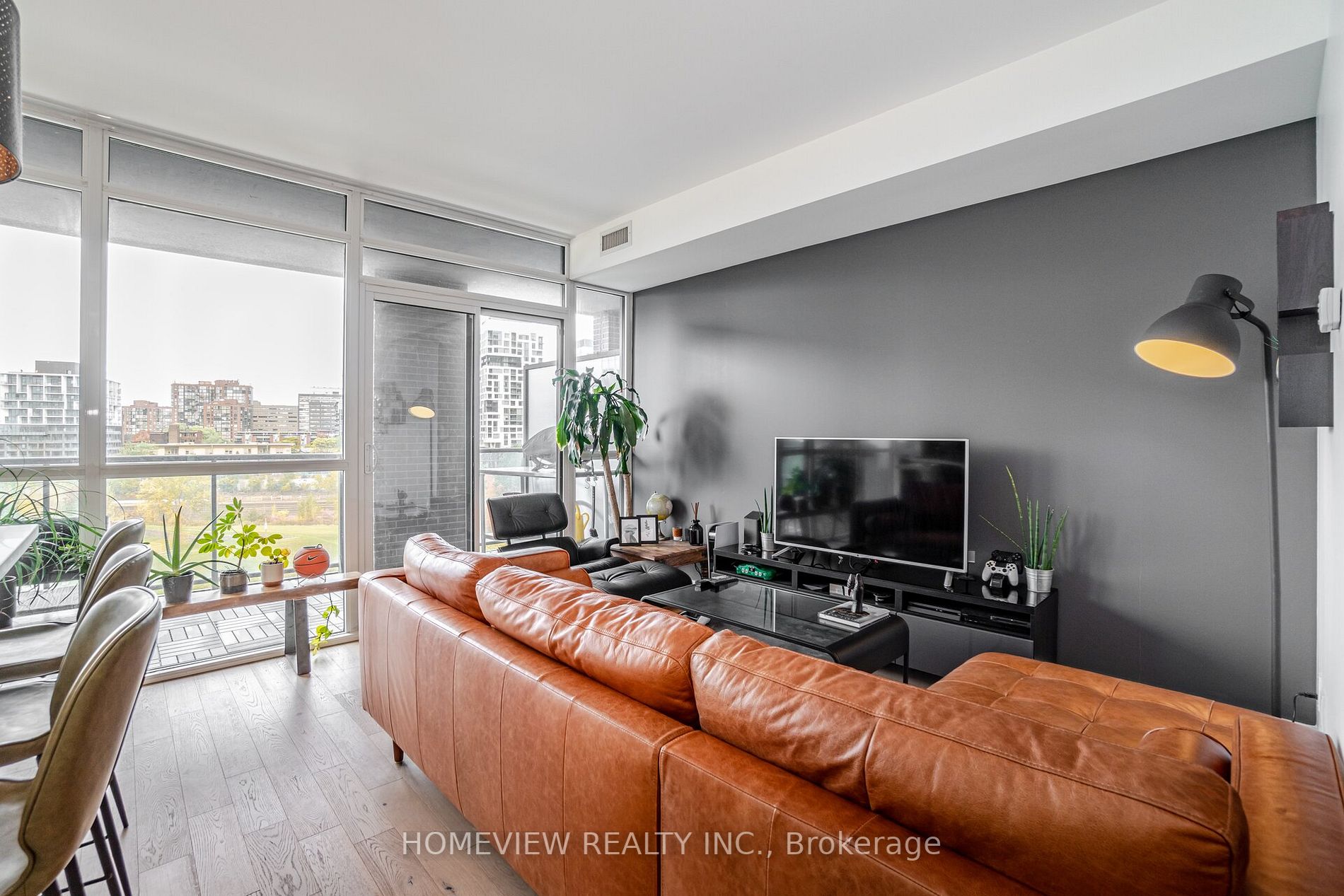 169 Fort York Blvd, #729
