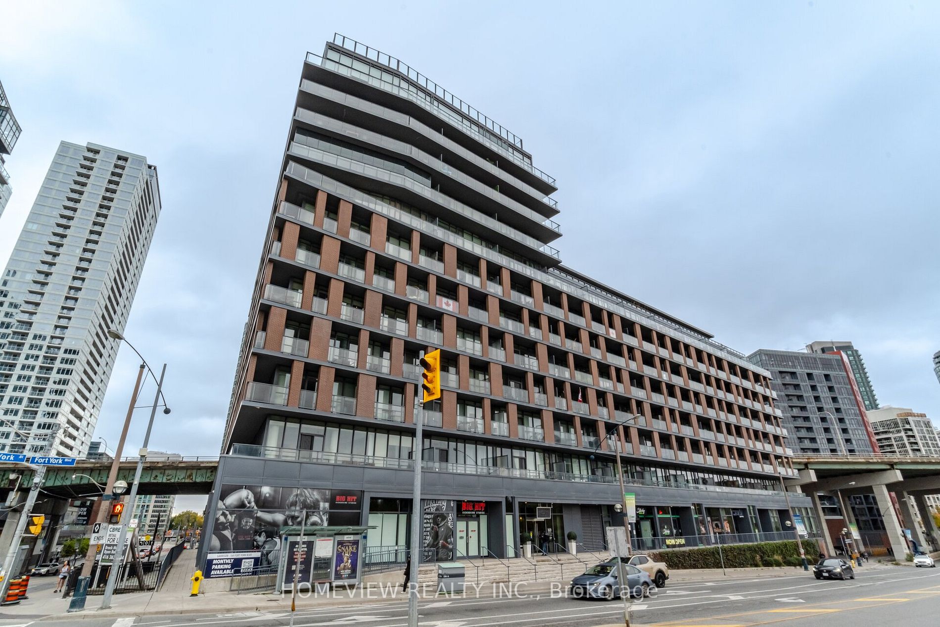 169 Fort York Blvd, #729
