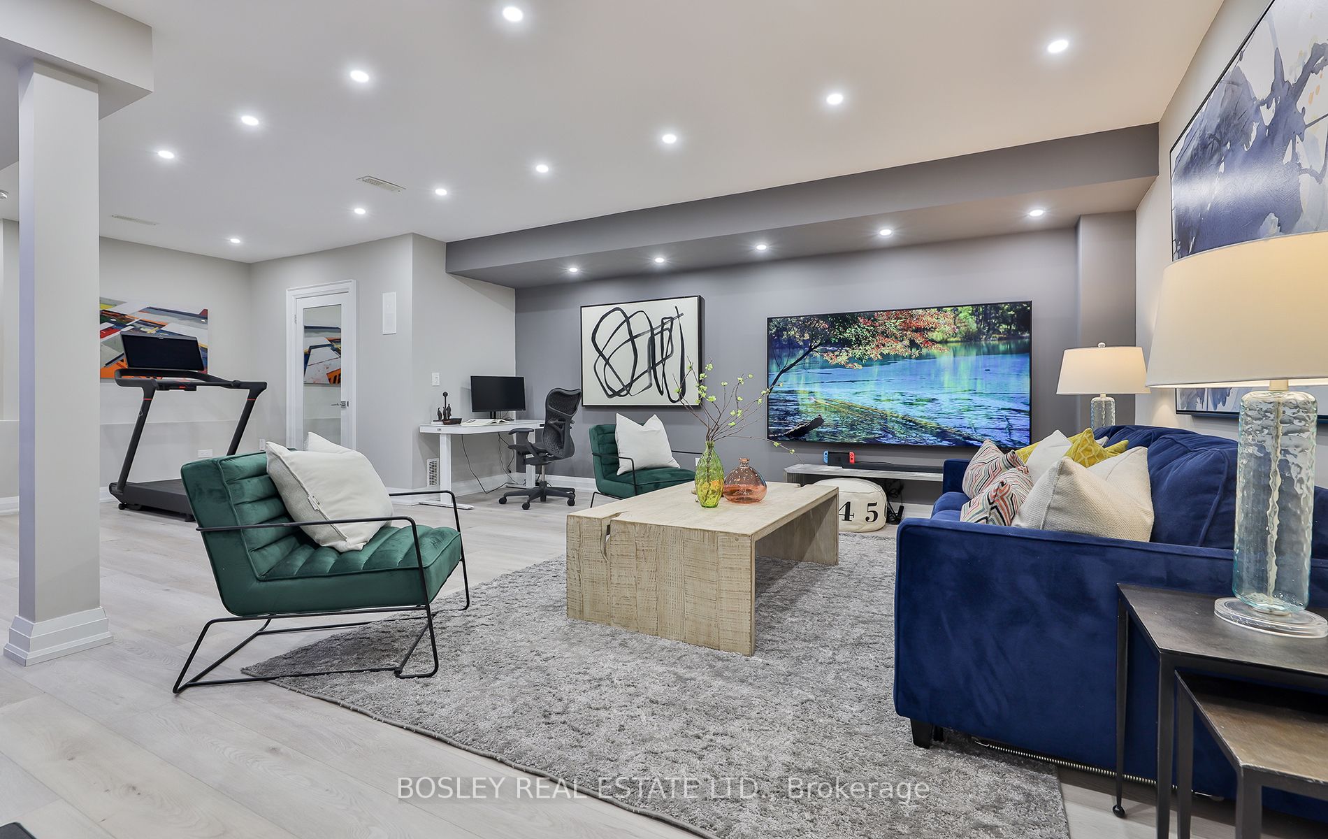 316 Broadway Avenue