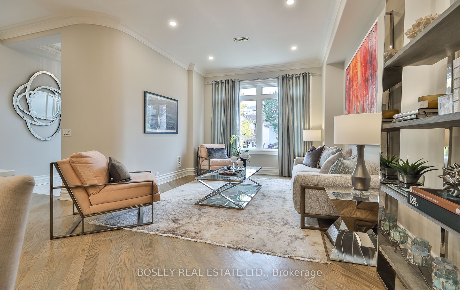 316 Broadway Avenue