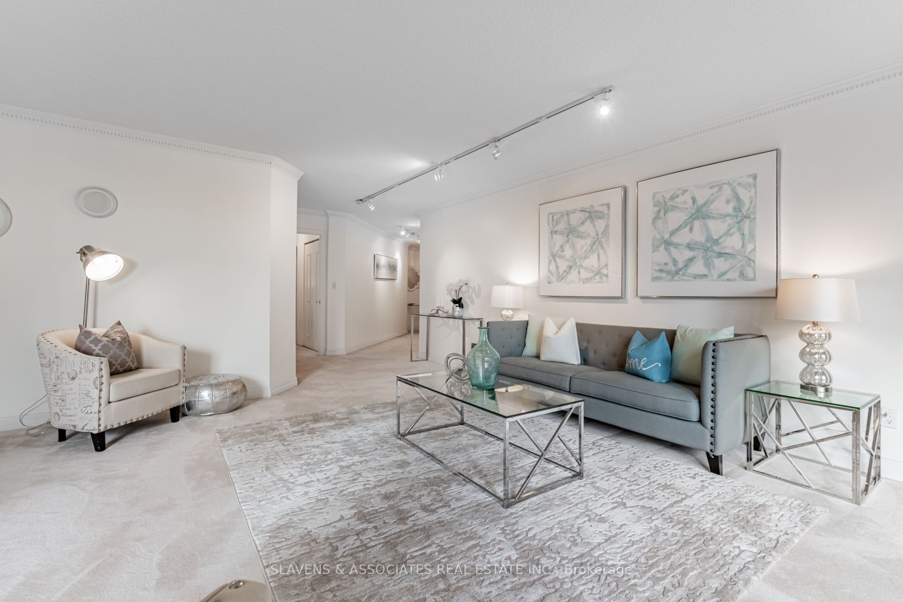 2727 Yonge St, #604