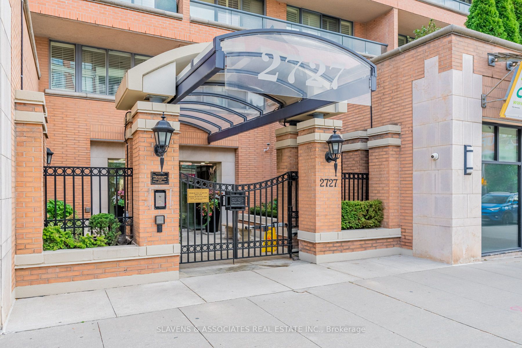 2727 Yonge St, #604