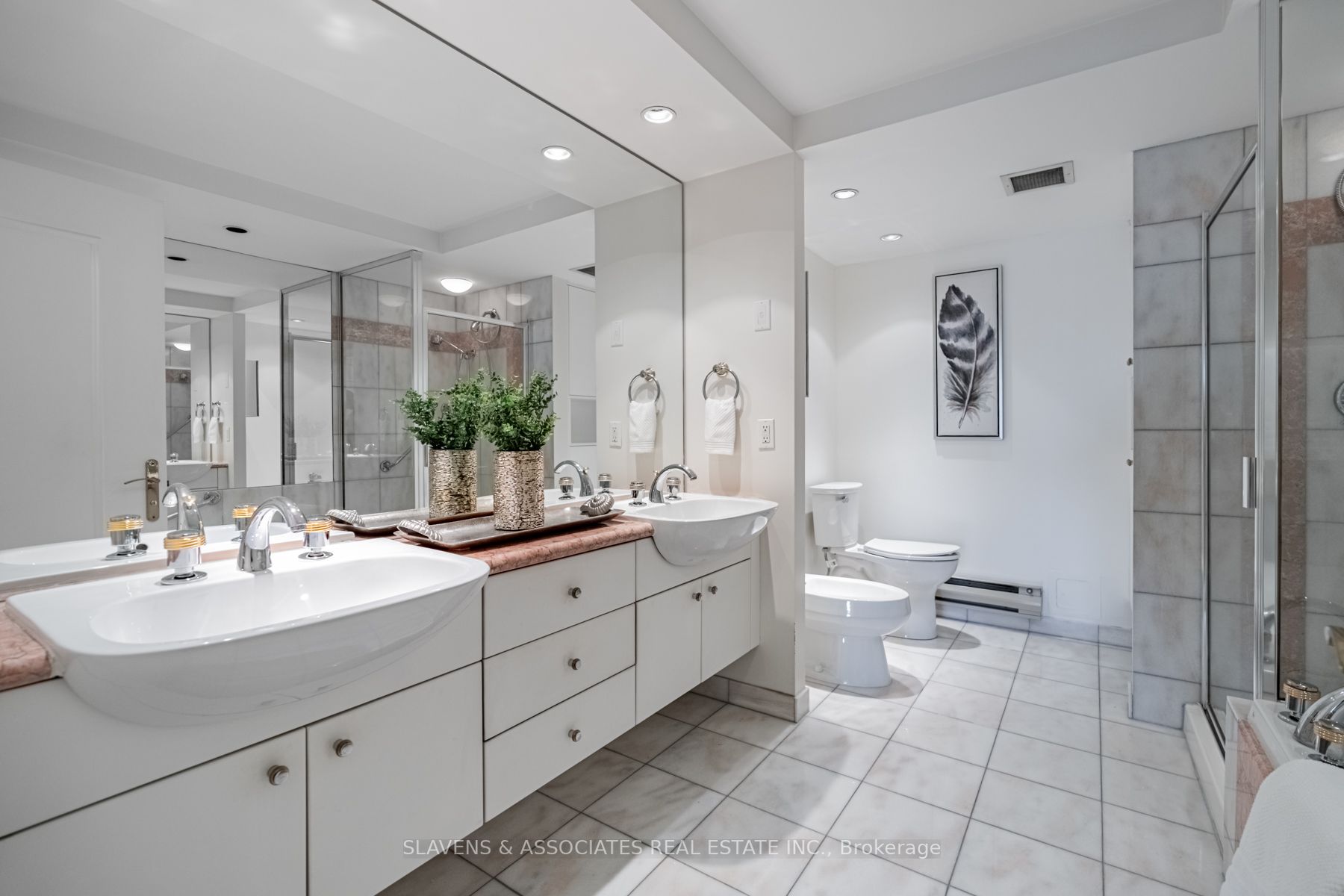 2727 Yonge St, #604
