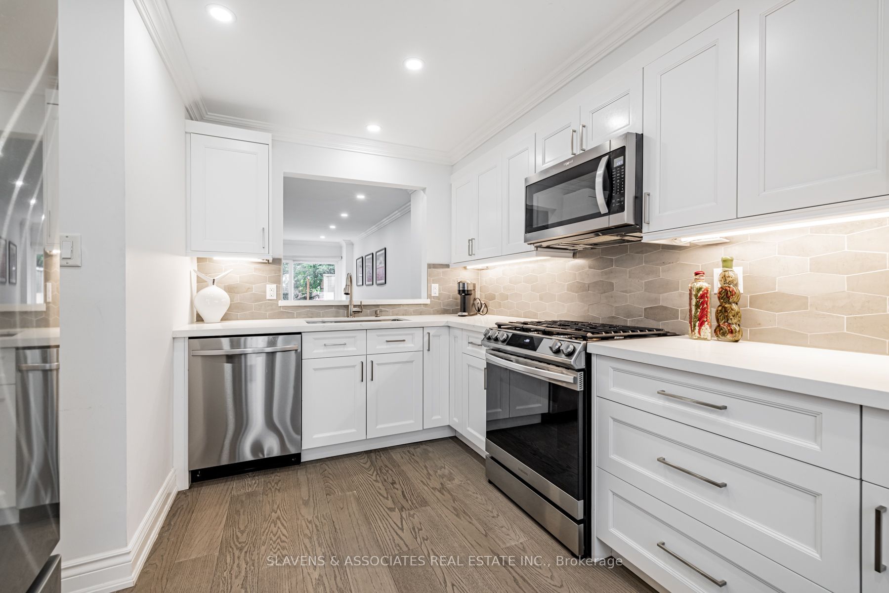 1356 Bathurst St, #1