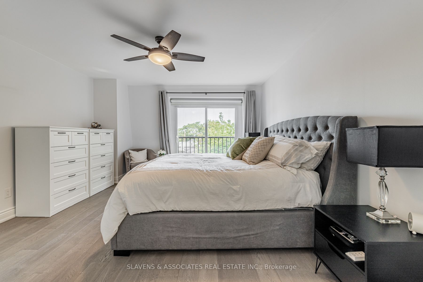 1356 Bathurst St, #1