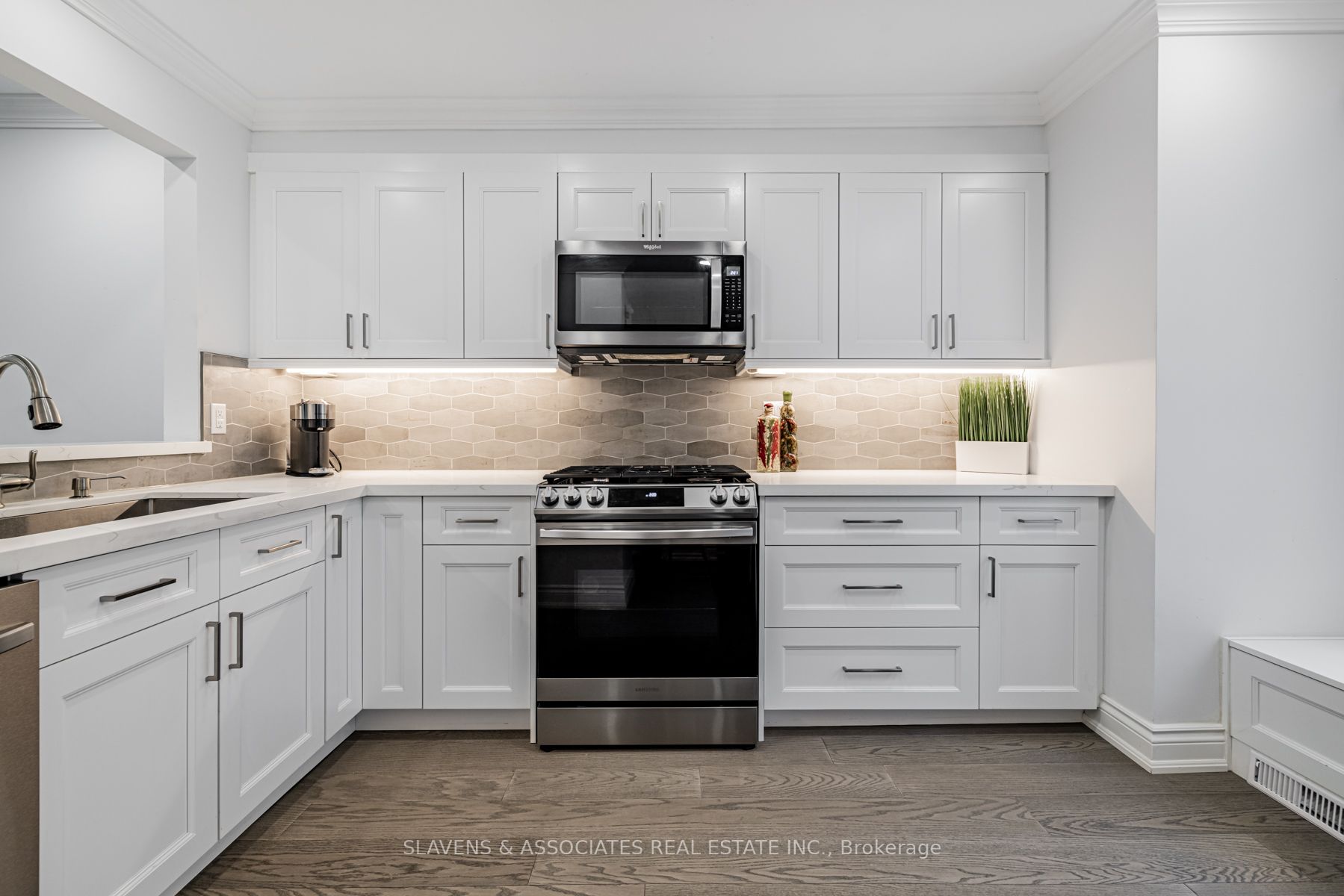 1356 Bathurst St, #1