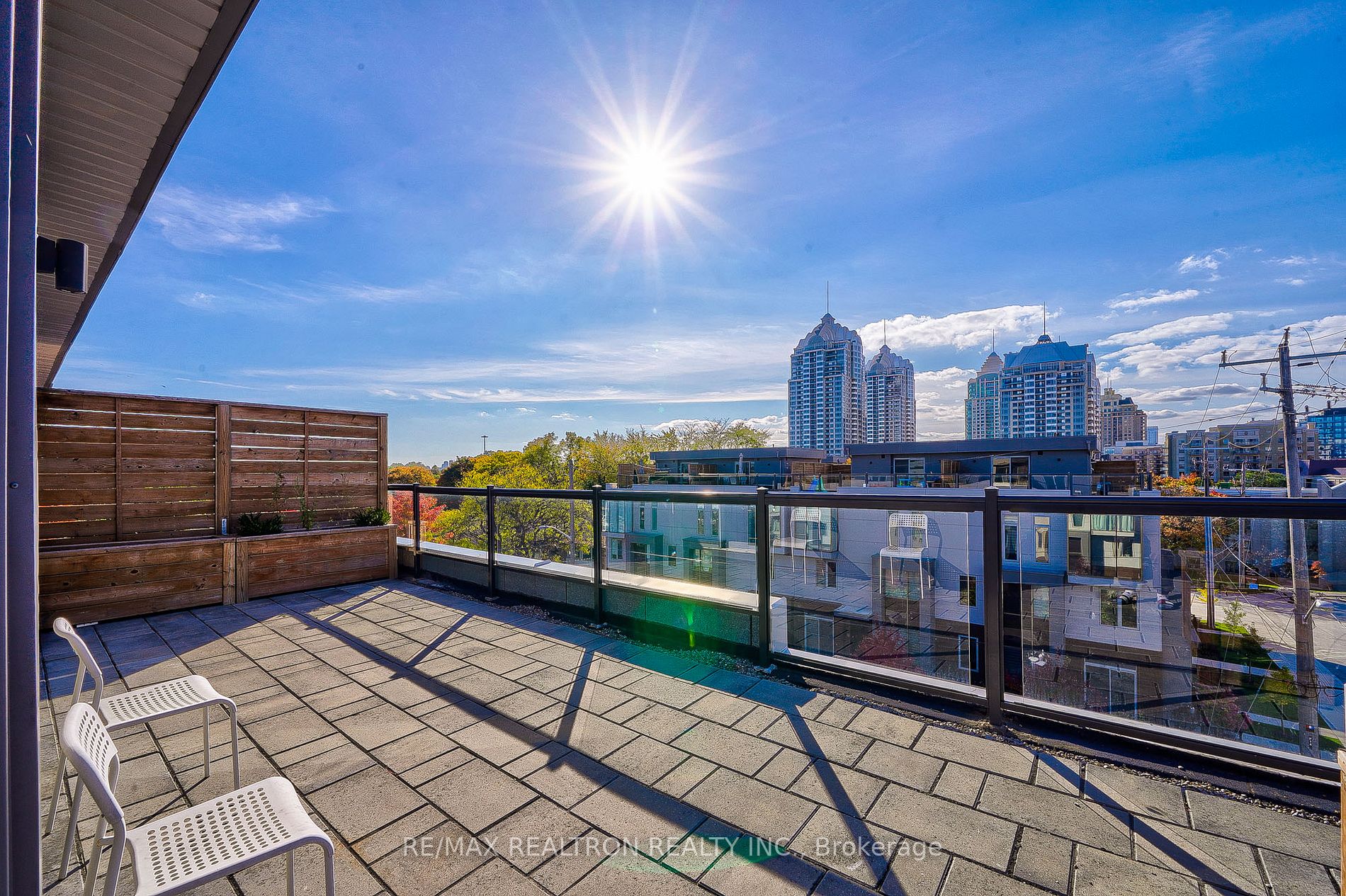 17 Greenbriar Rd, #1