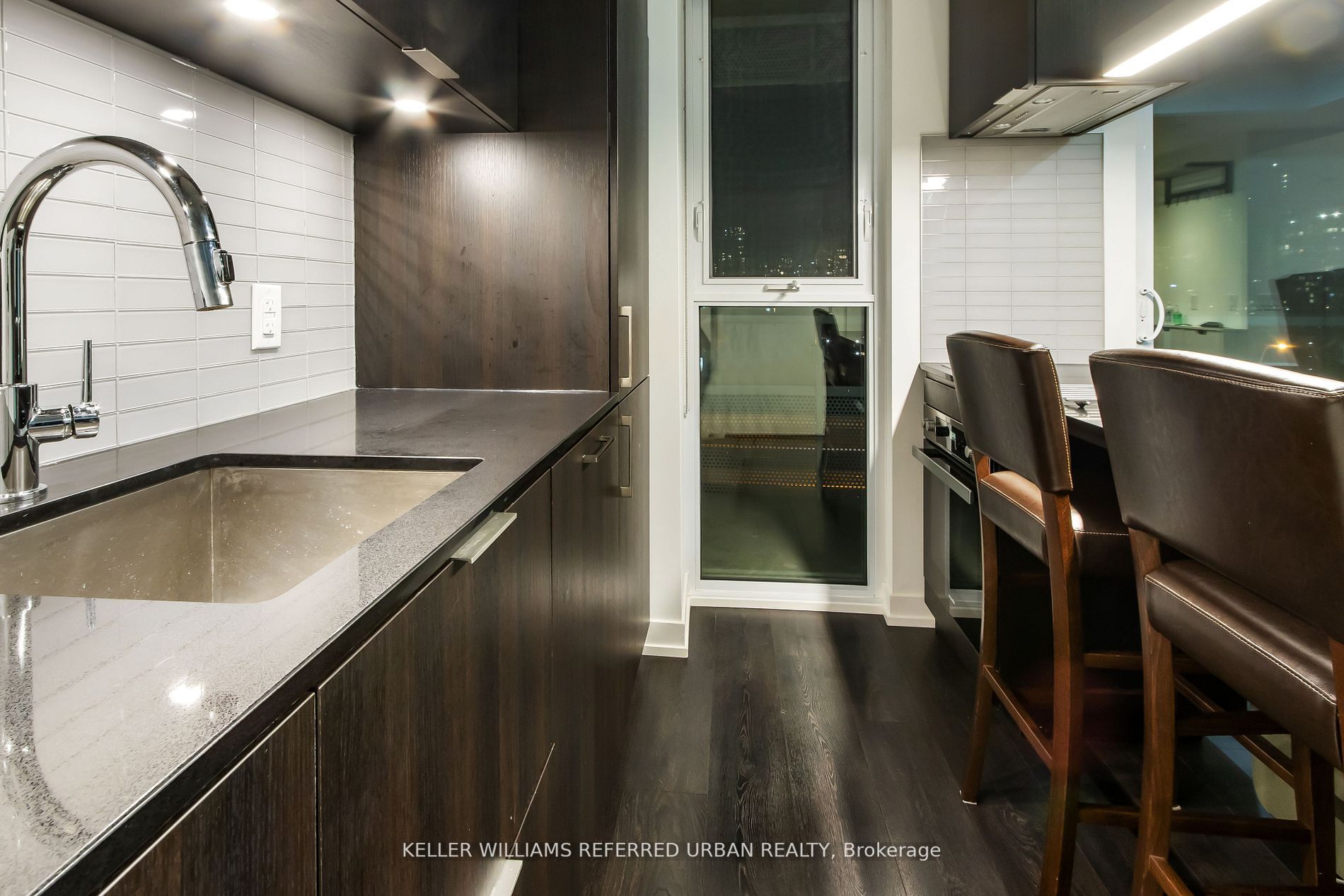 15 Lower Jarvis St N, #514