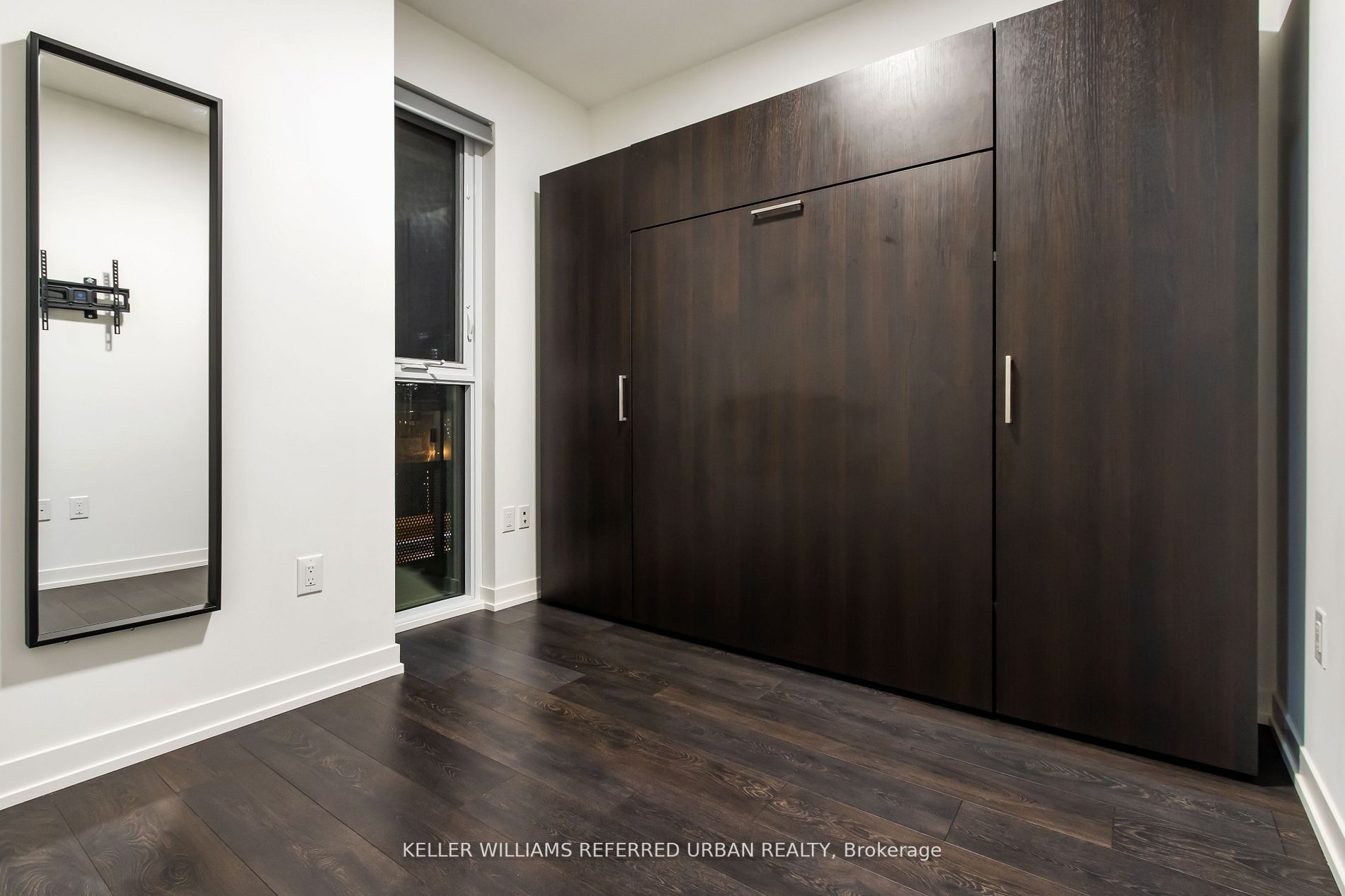 15 Lower Jarvis St N, #514
