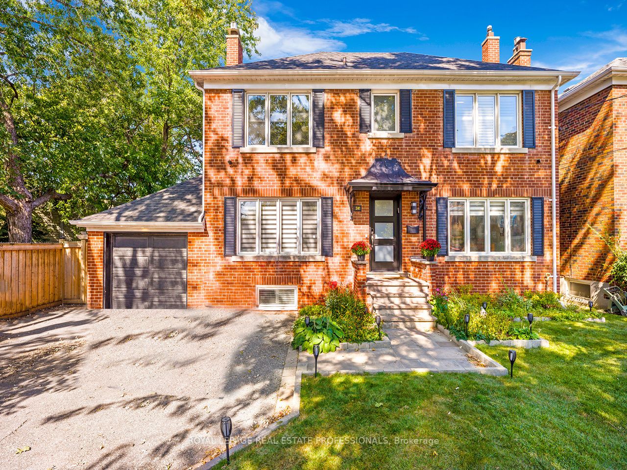 24 Armour Blvd