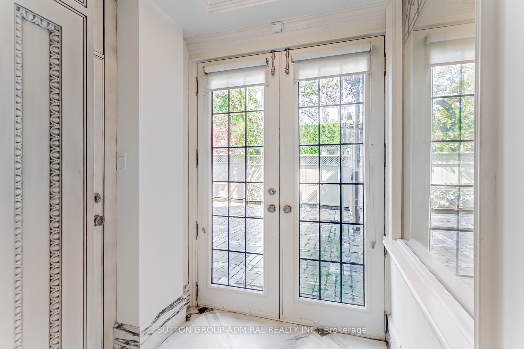 30 Hawarden Cres