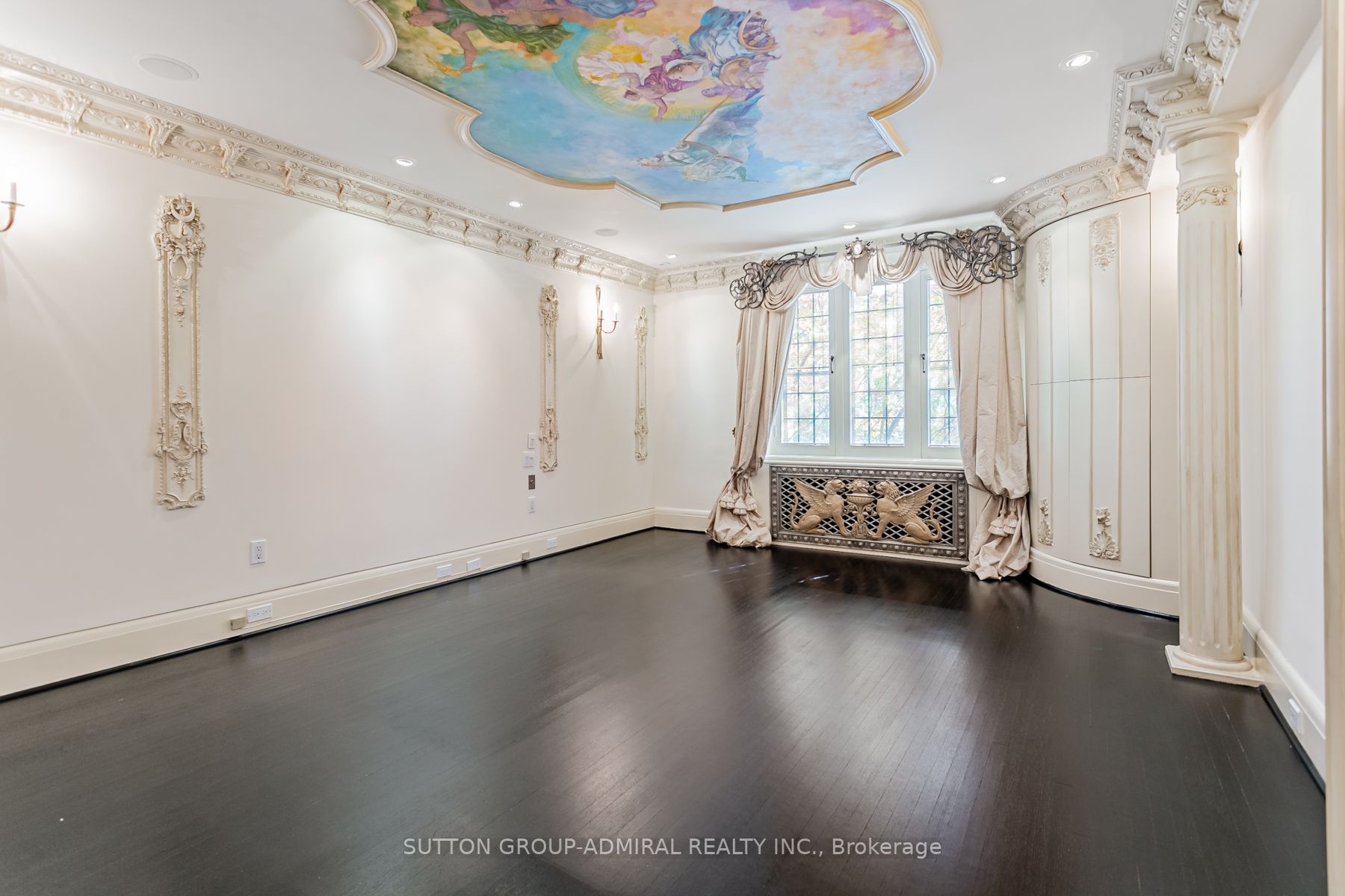 30 Hawarden Cres