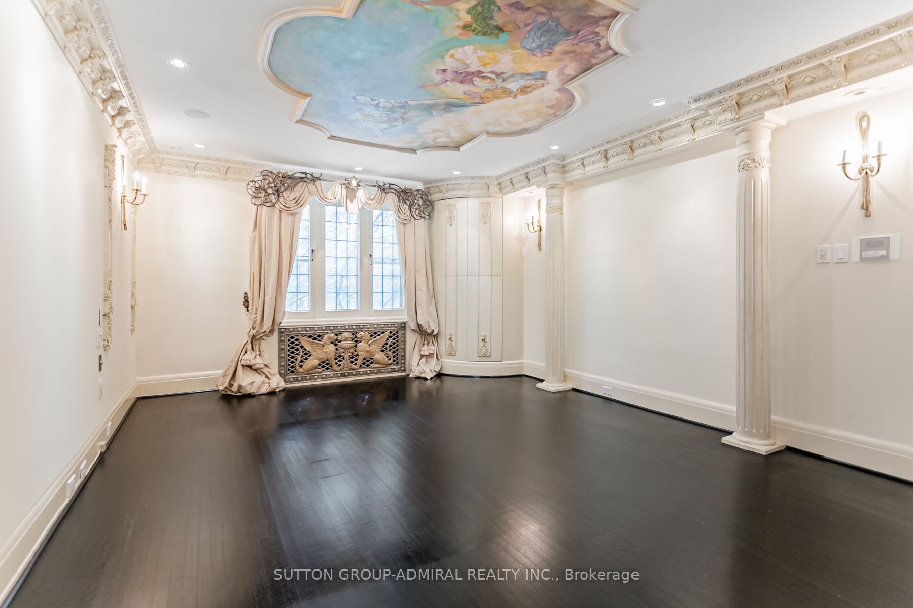 30 Hawarden Cres