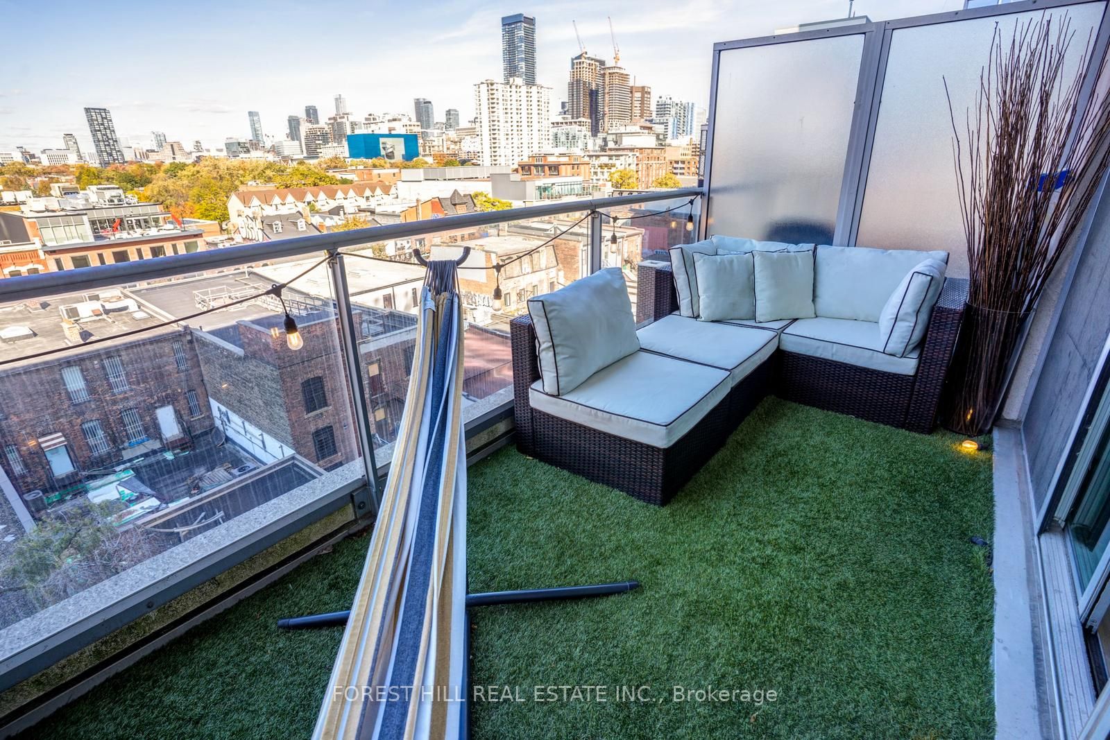 388 Richmond St W, #724