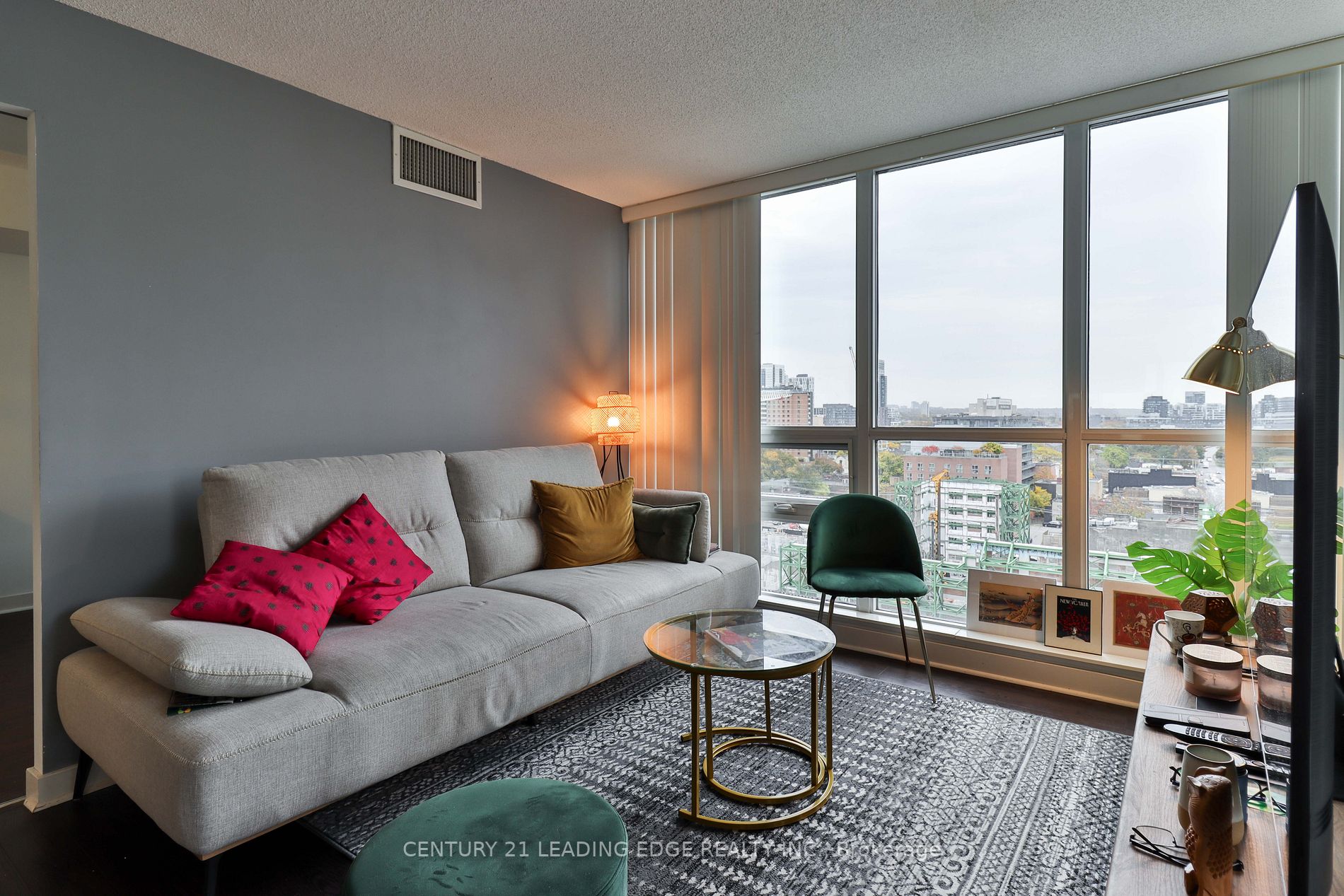 320 Richmond St E, #1203
