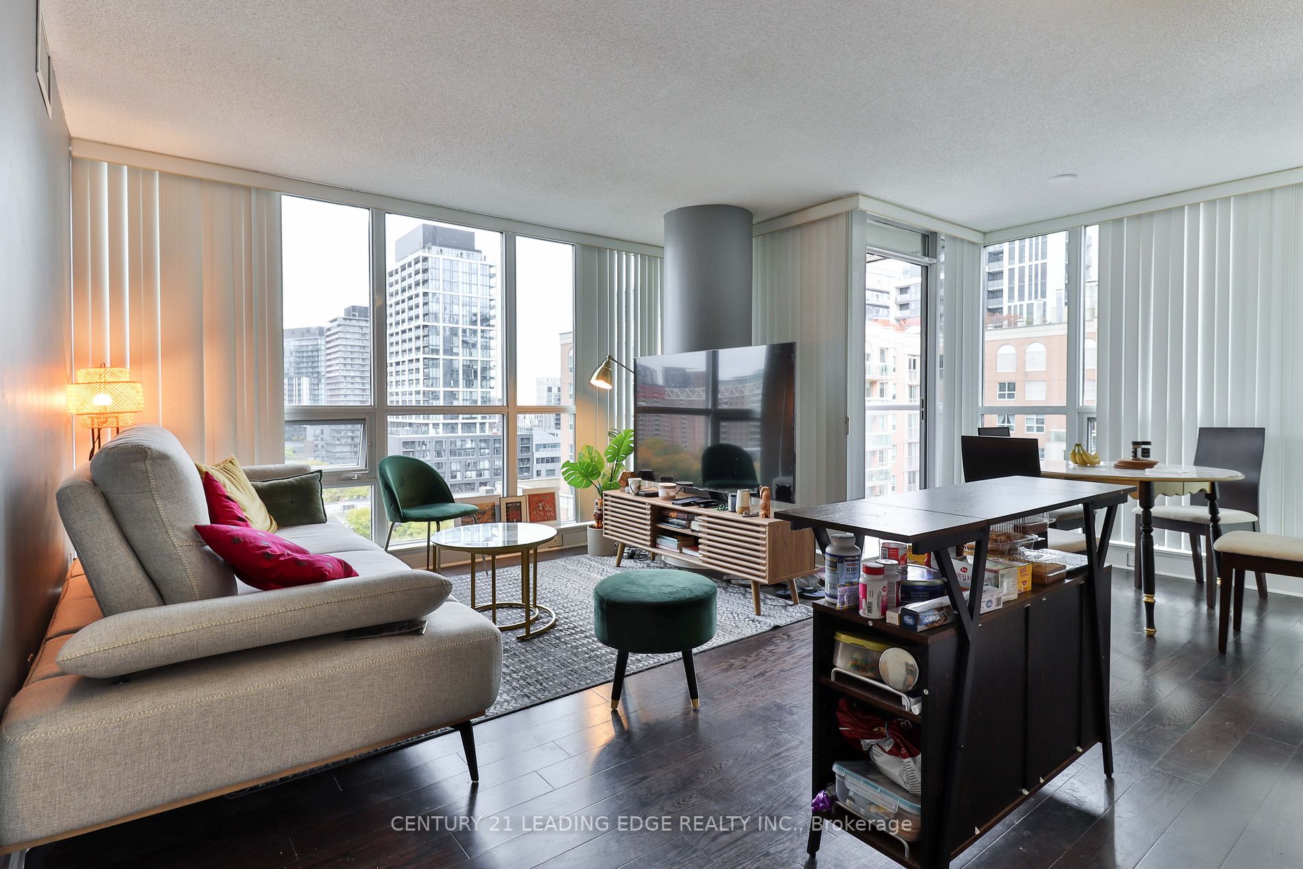 320 Richmond St E, #1203