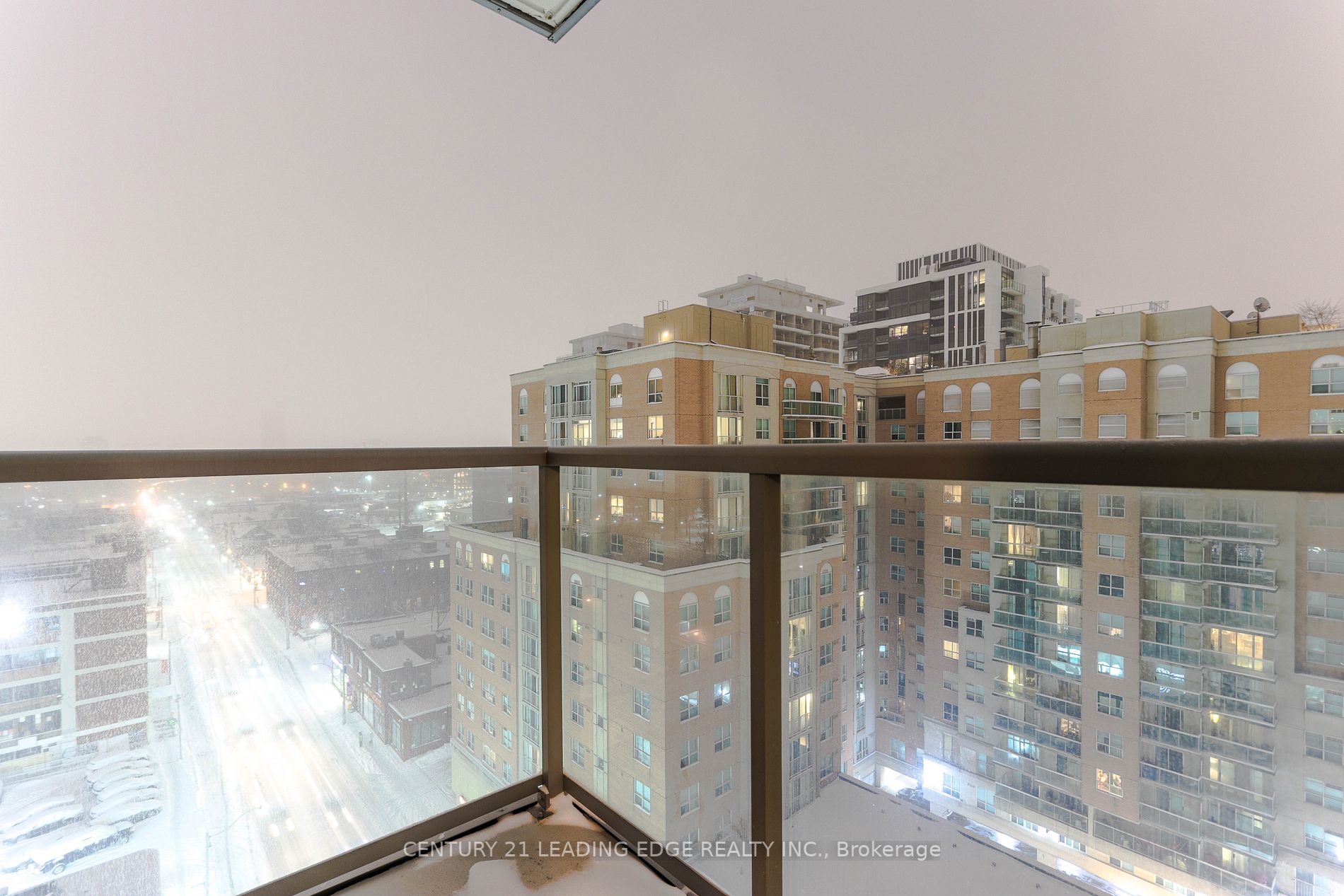 320 Richmond St E, #1203