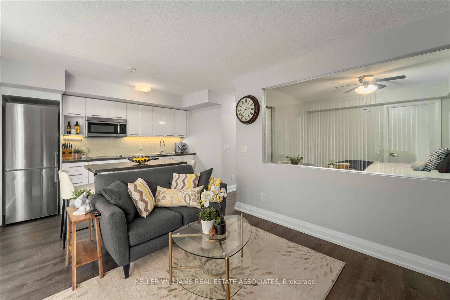 555 Wilson Ave, #E905