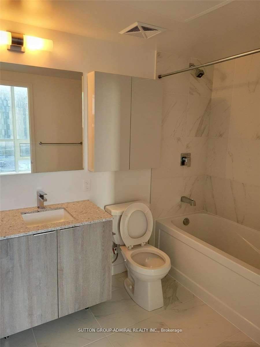 31 Tippett Rd, #649