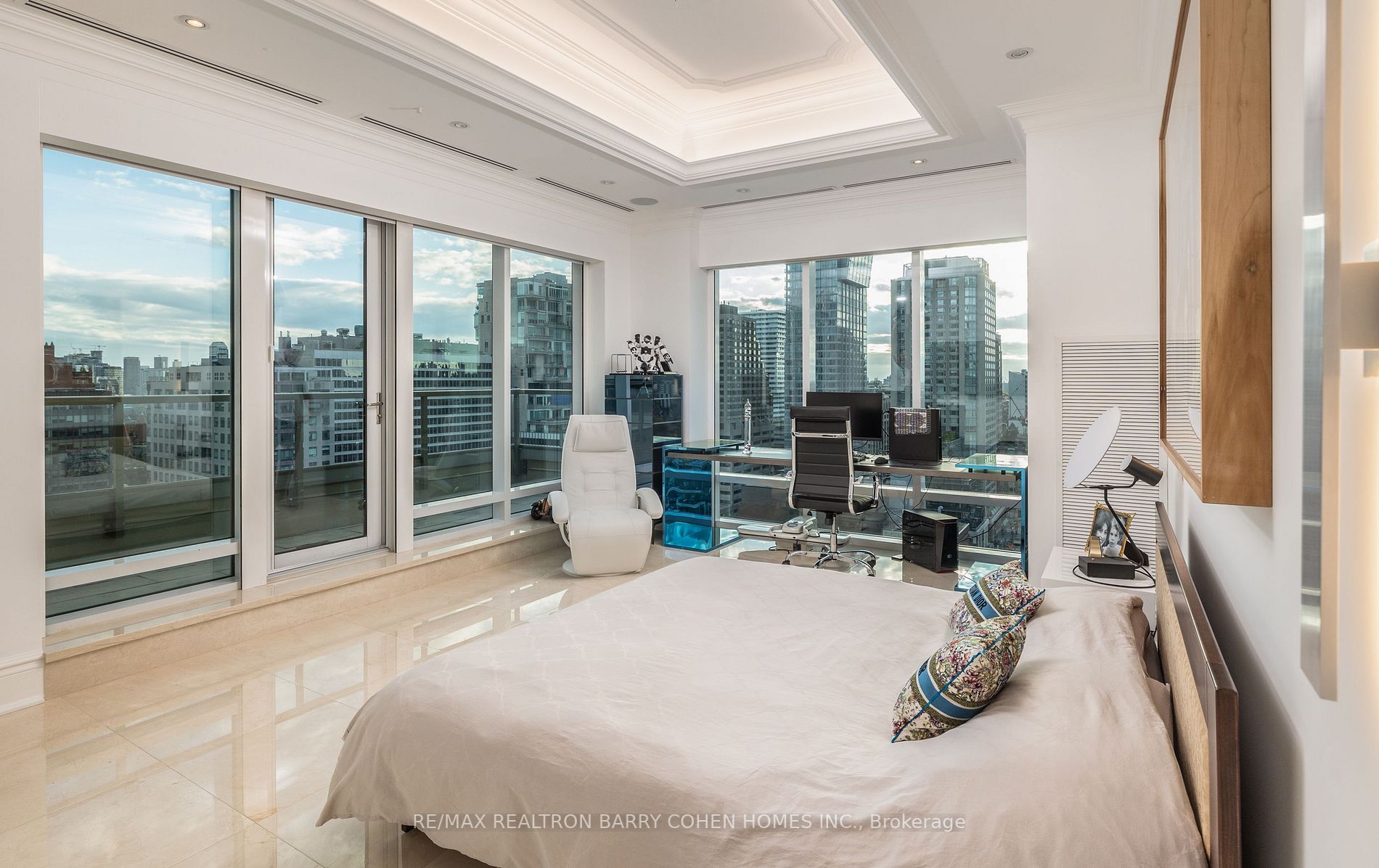 80 Yorkville Ave, #Ph1