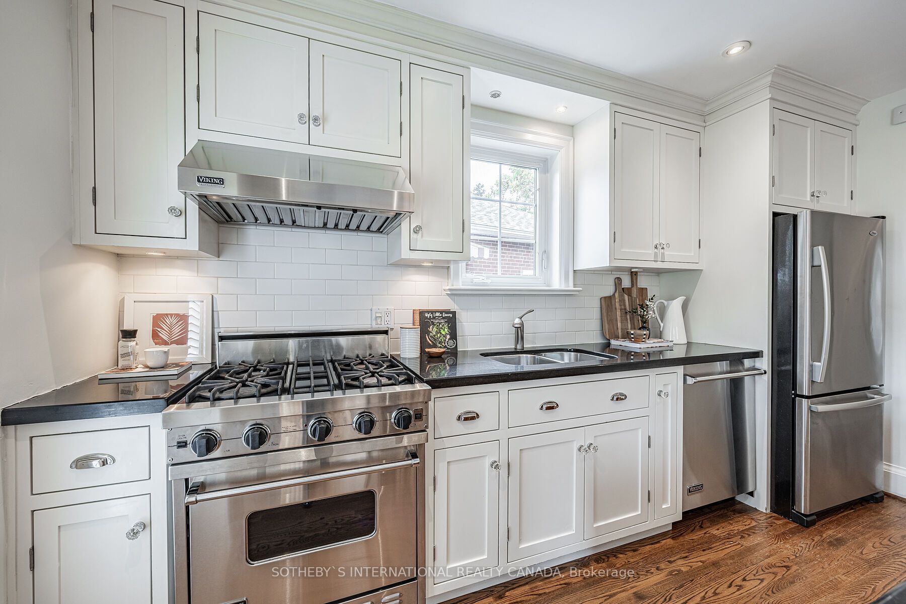 76 Brentcliffe Rd