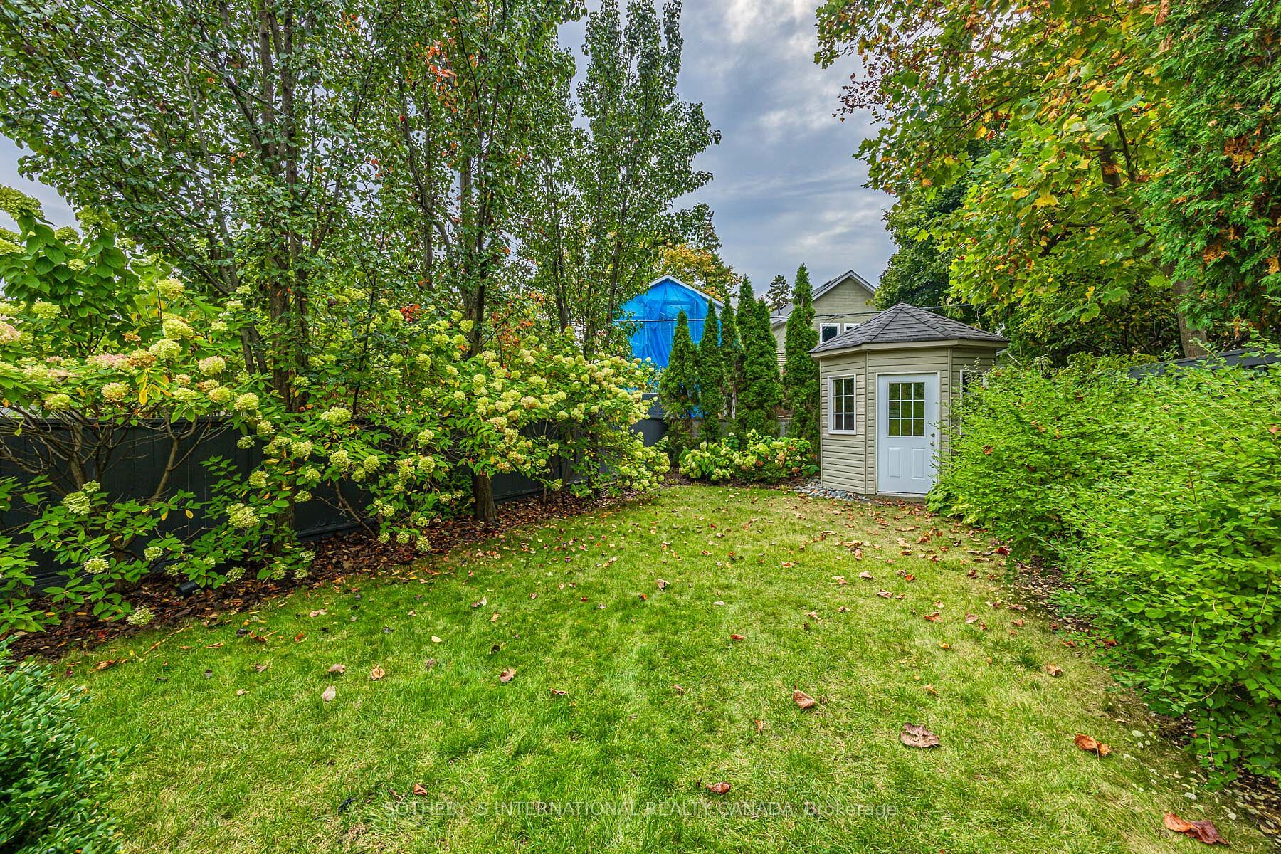 76 Brentcliffe Rd