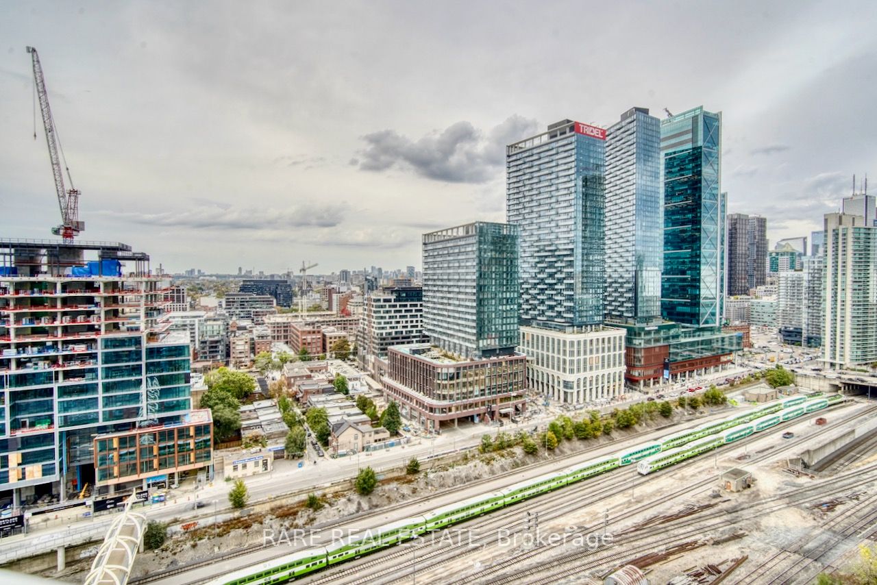 21 Iceboat Terr, #2602