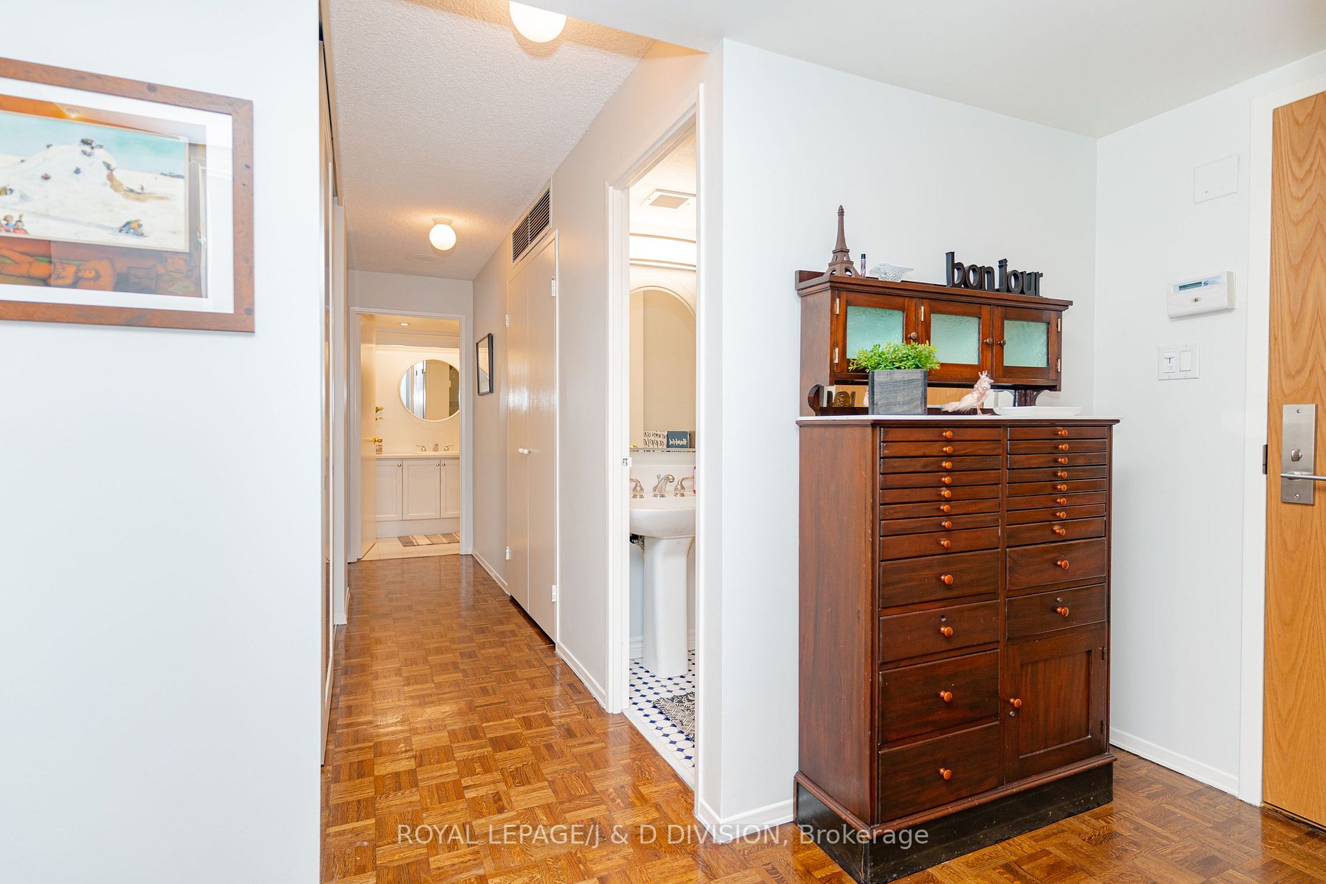 35 Church St, #410