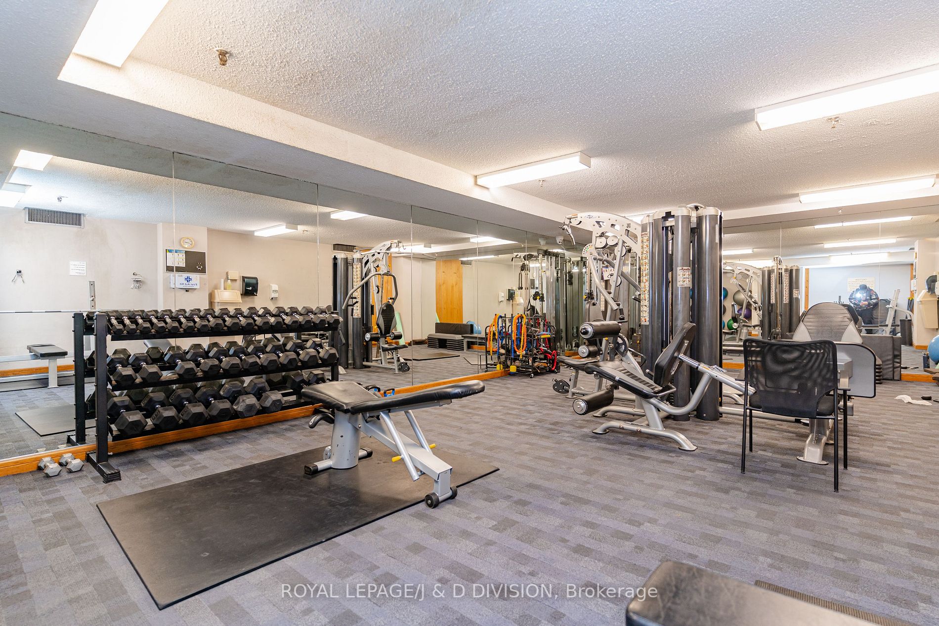 35 Church St, #410