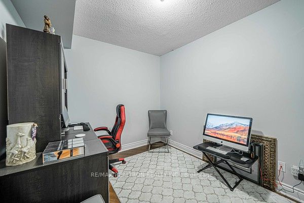 5 Northtown Way #1109