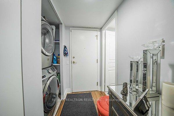 5 Northtown Way #1109