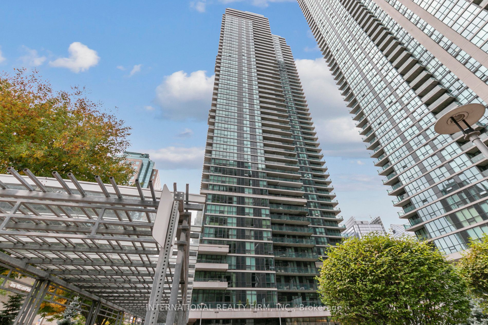 33 Bay St, #1105