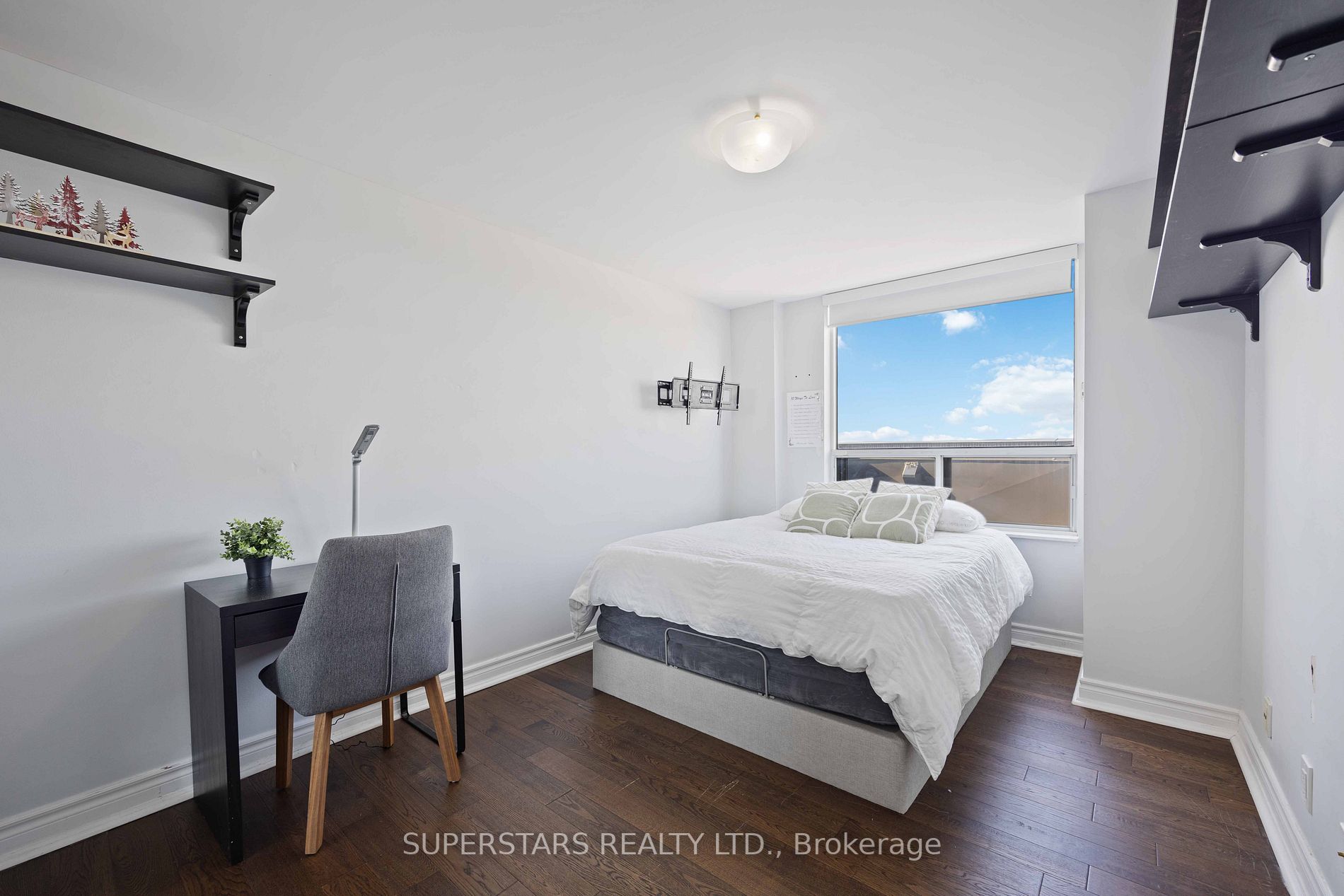 100 Upper Madison Ave, #2808
