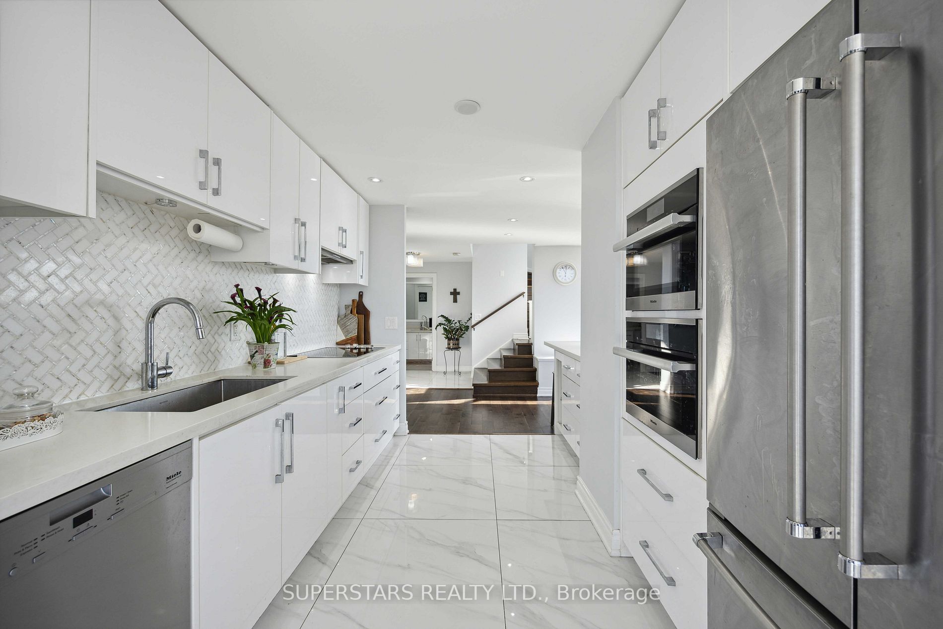 100 Upper Madison Ave, #2808