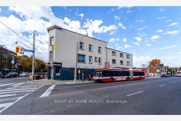 638 Dufferin St, Toronto
