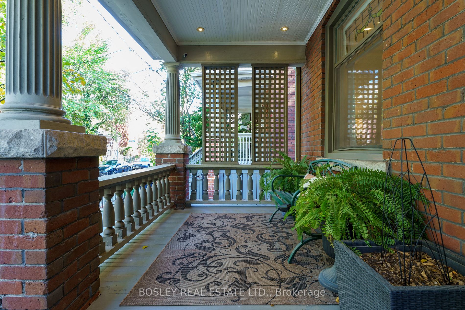 35 Aberdeen Ave
