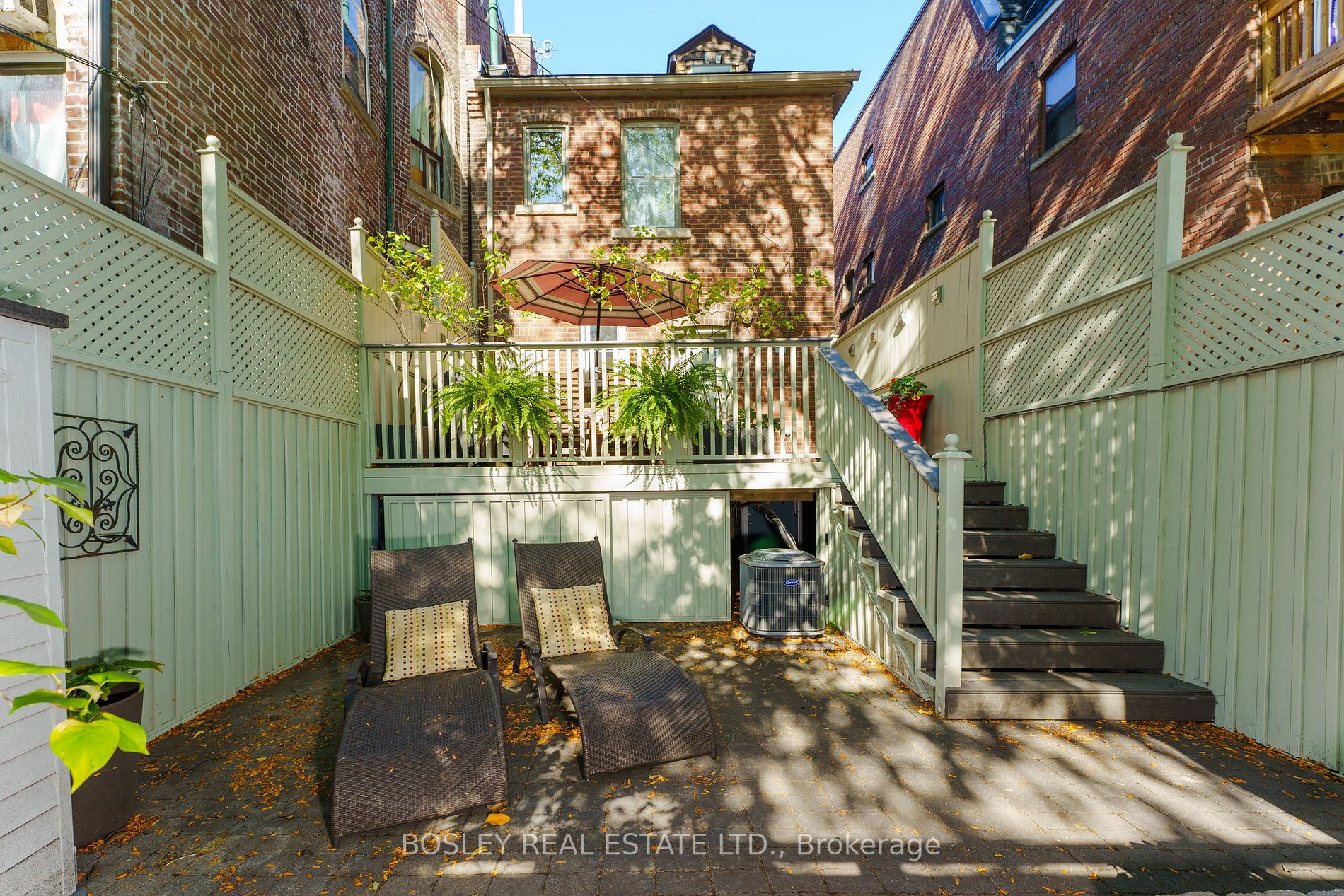 35 Aberdeen Ave