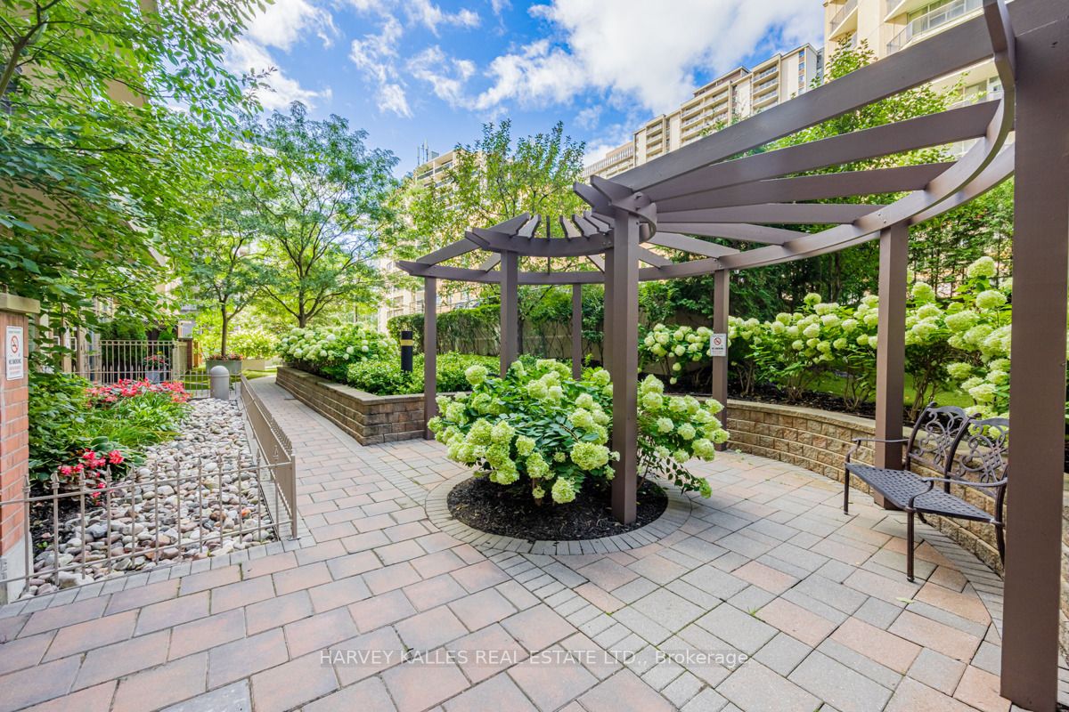 900 Mount Pleasant Rd, #224