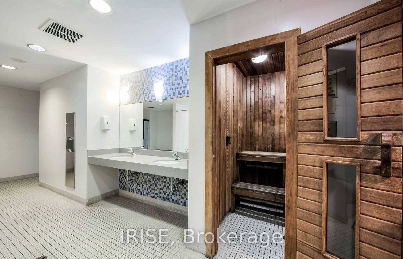219 Fort York Blvd, #Lph01