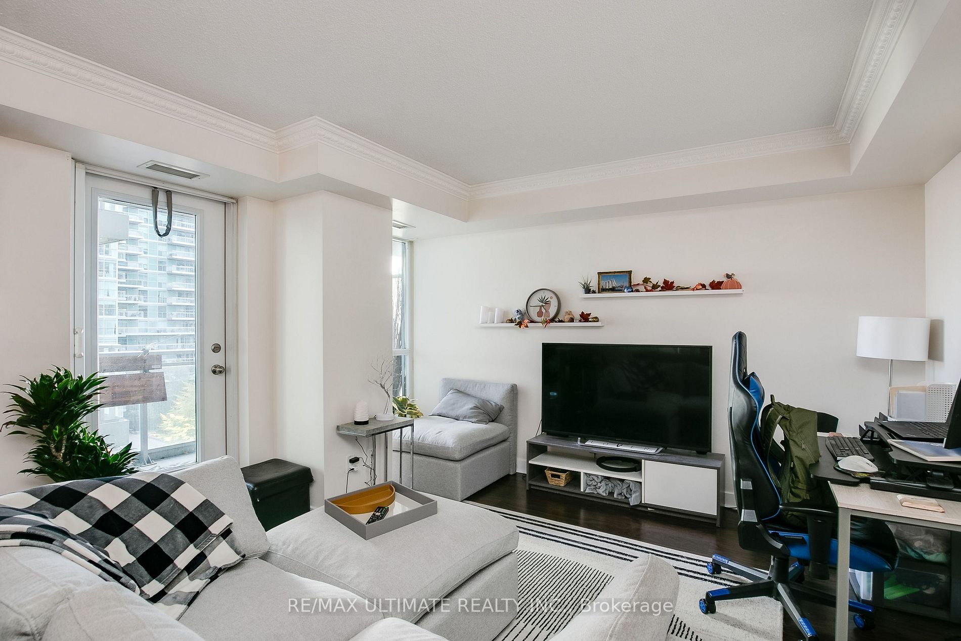 100 Western Battery Rd, #612
