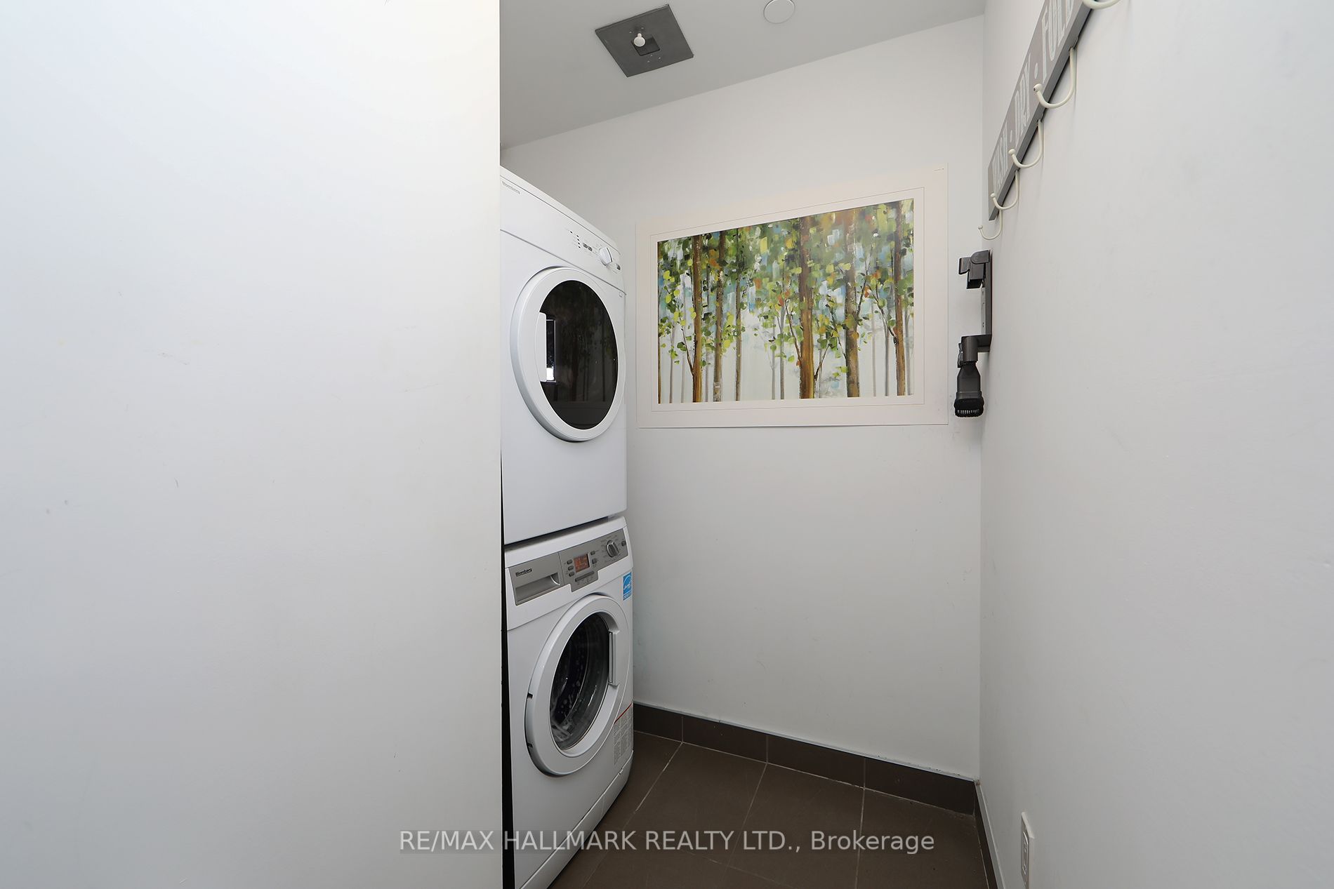 1030 King St W, #705