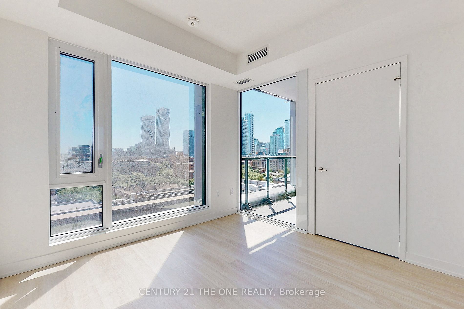 158 Front Street E #816