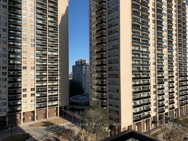 310 Tweedsmuir Ave, #804